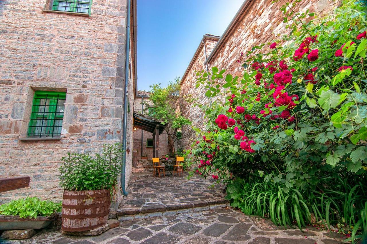 Morfeas Guesthouse Papigko Bagian luar foto