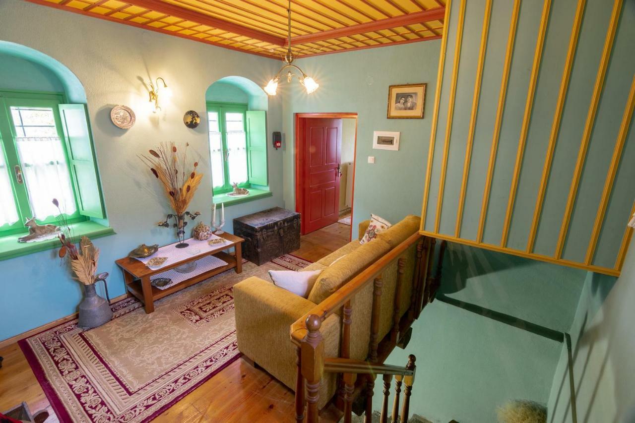 Morfeas Guesthouse Papigko Bagian luar foto